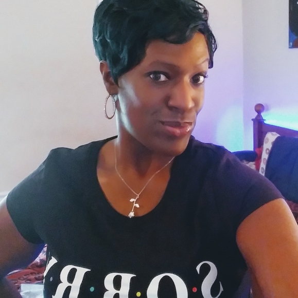 Meet your Posher, Dana - Picture 16 of 16